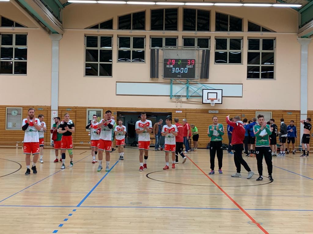 1. Männer ziehen glanzlos ins Achtelfinale ein!