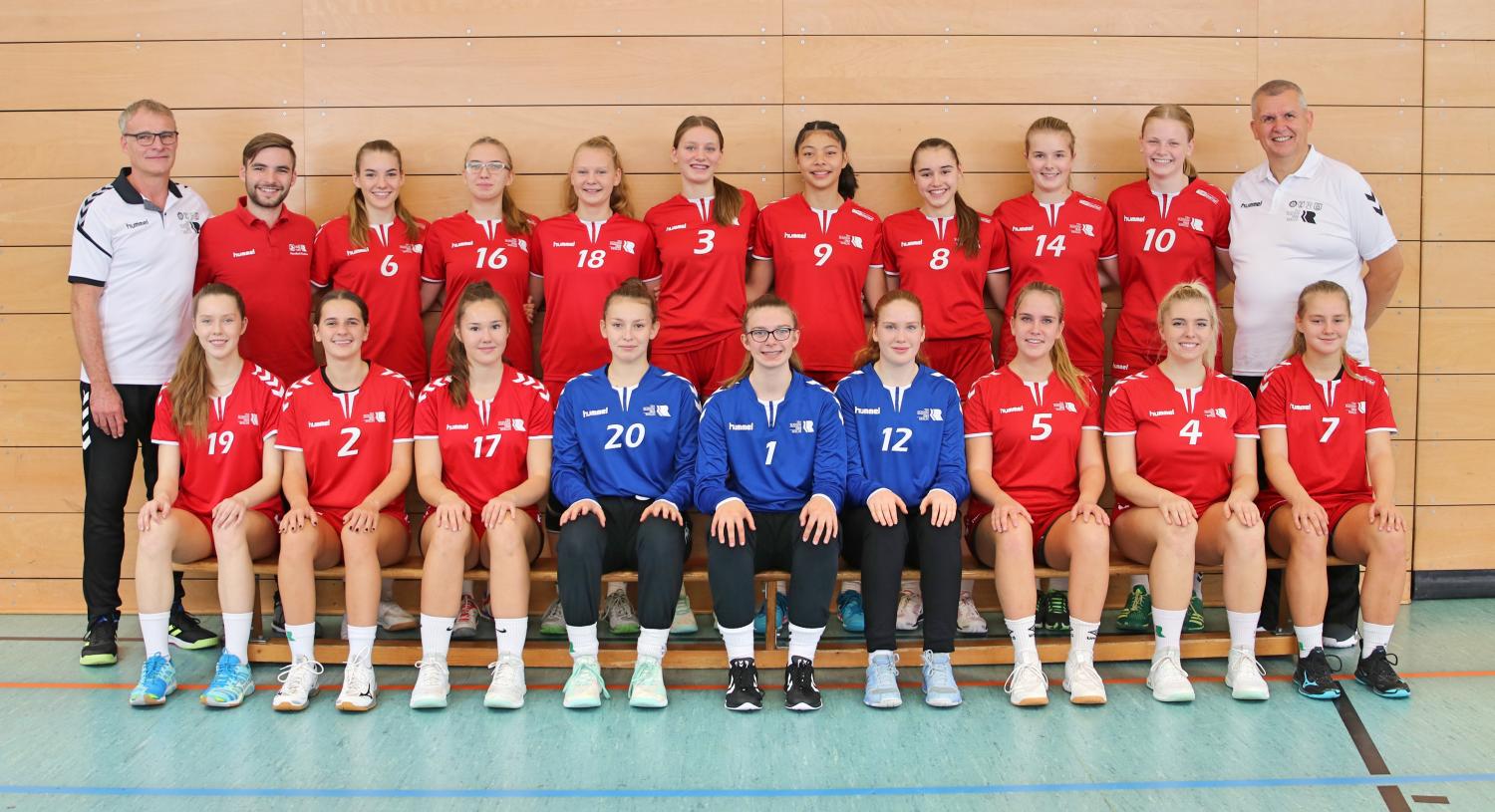 wB gewinnt die Meisterschaft der OSL und wA wird Berliner Meister