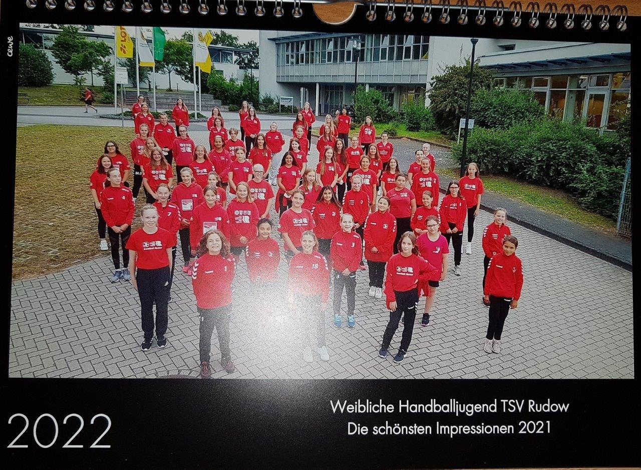 Kalender für 2022 mit den schönsten Impressionen der weiblichen Handballjugend 2021 verfügbar