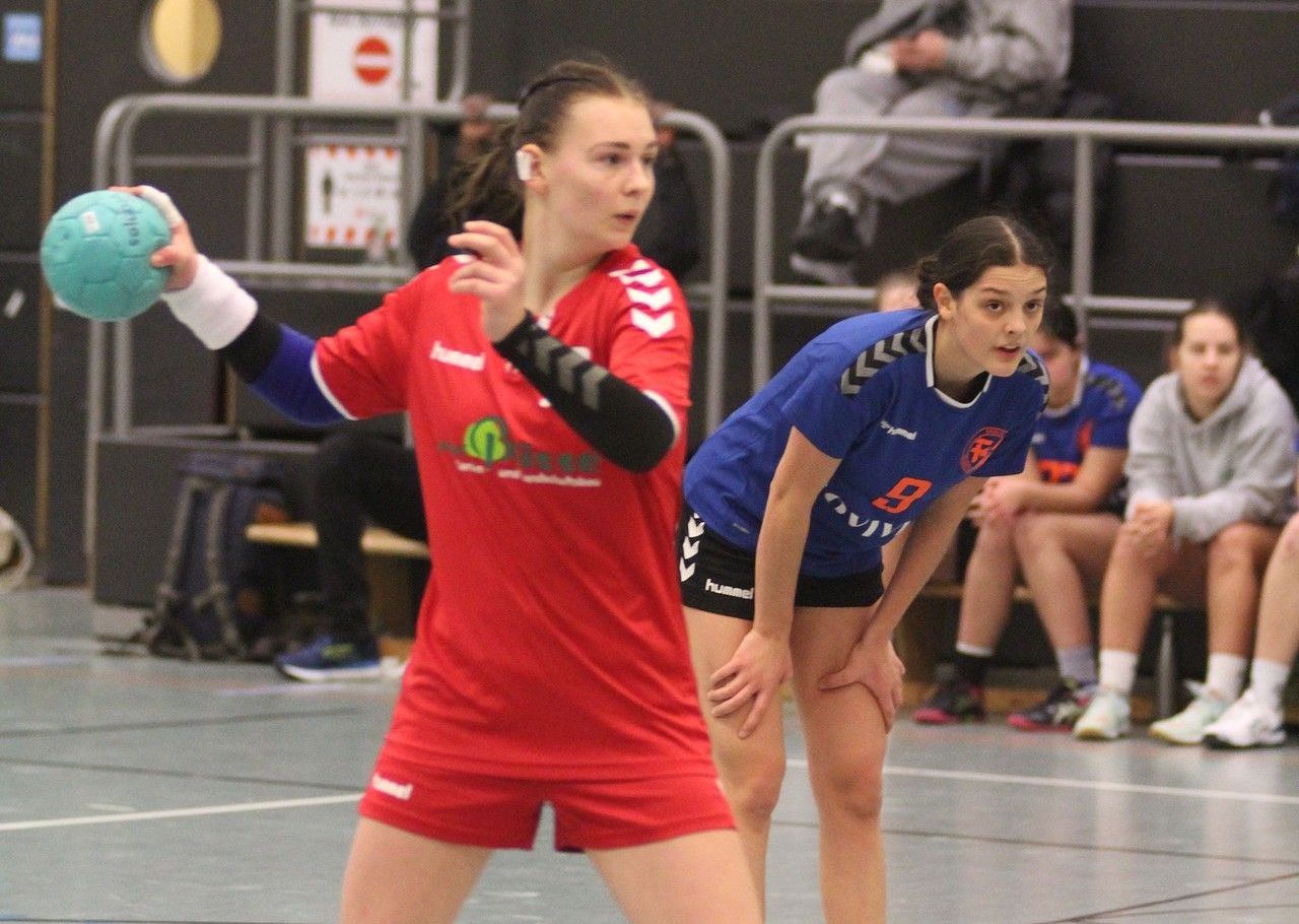 Weibliche A-Jugend: Nach hartem Kampf am Ende gegen OSF obsiegt