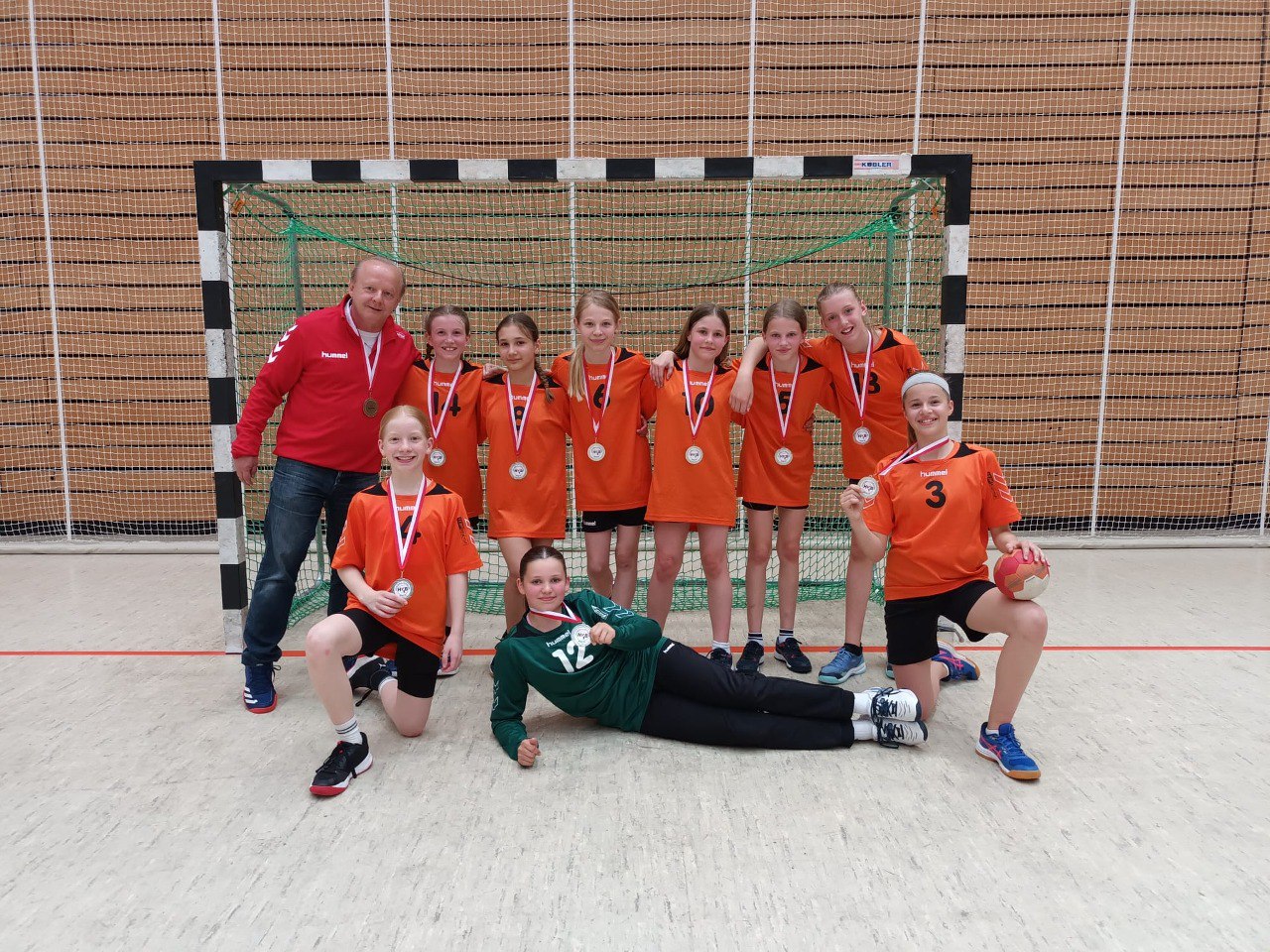 Stützpunktturnier der weiblichen Jugend 2011 und jünger