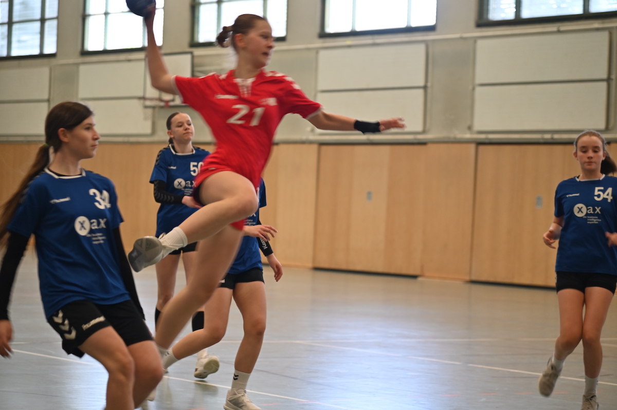 Saisonabschluss der weiblichen Handballjugend