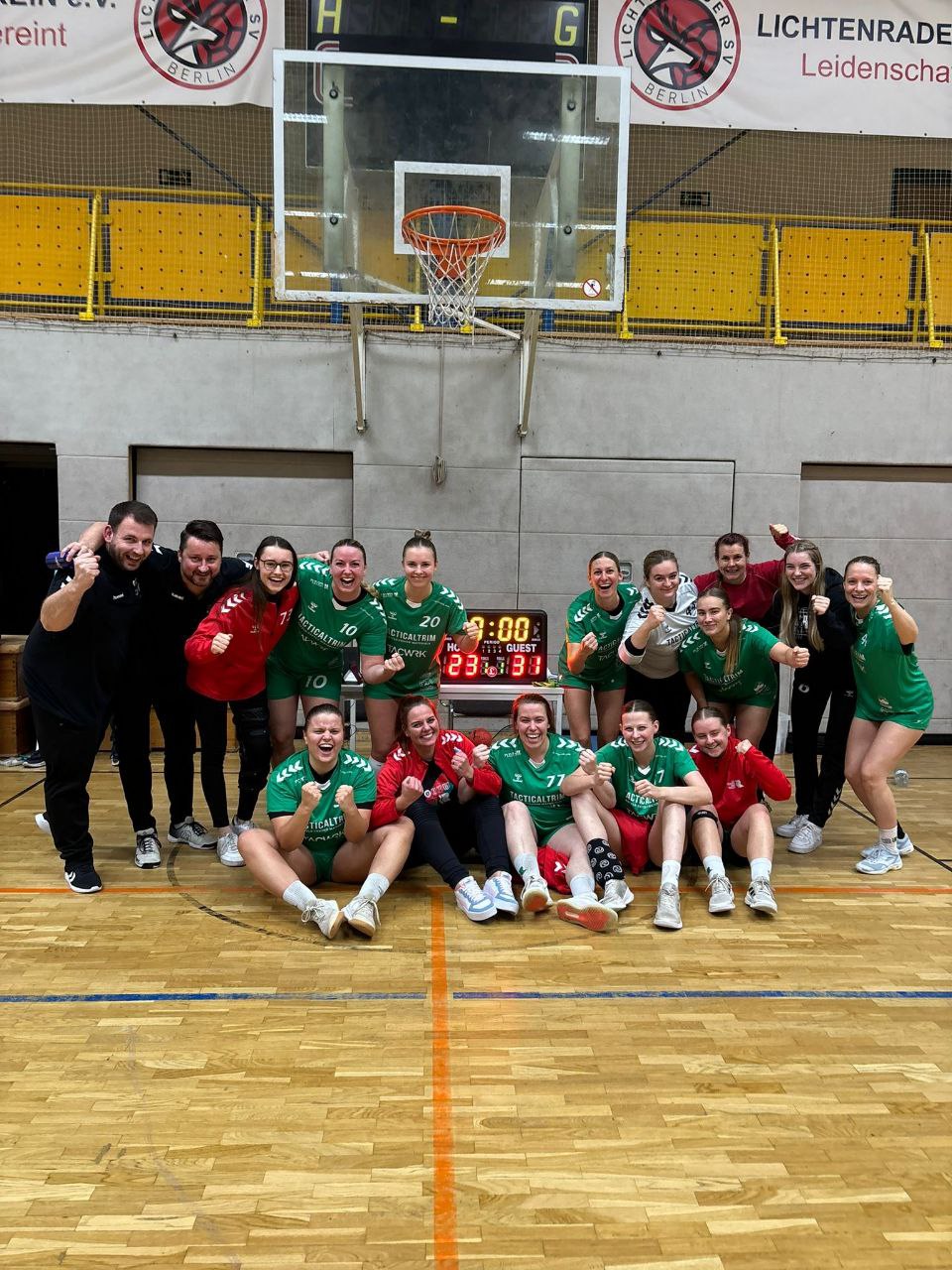 Nachbarschaftsderby mit glücklichem Ende